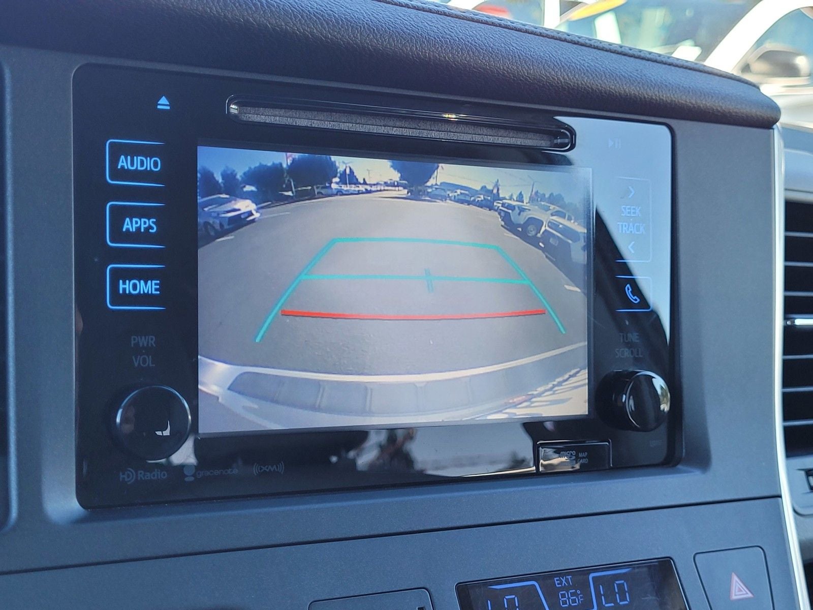2017 Toyota Sienna XLE 8 Passenger