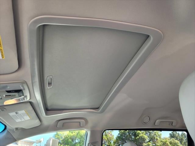 2017 Toyota Sienna XLE 8 Passenger