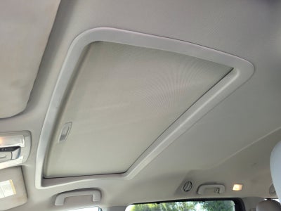 2017 Toyota Sienna XLE 8 Passenger