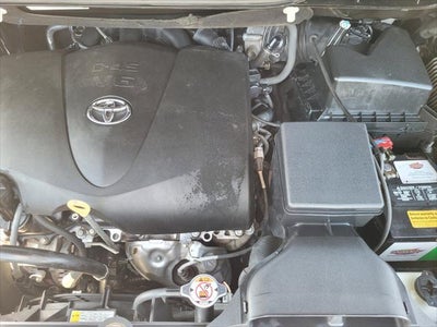 2017 Toyota Sienna XLE 8 Passenger