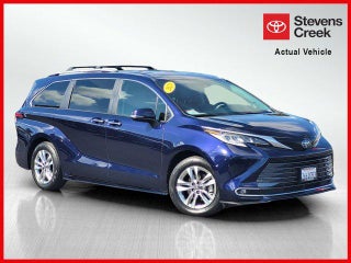 2023 Toyota Sienna Limited 7 Passenger