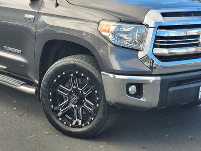 2017 Toyota Tundra SR5 CrewMax