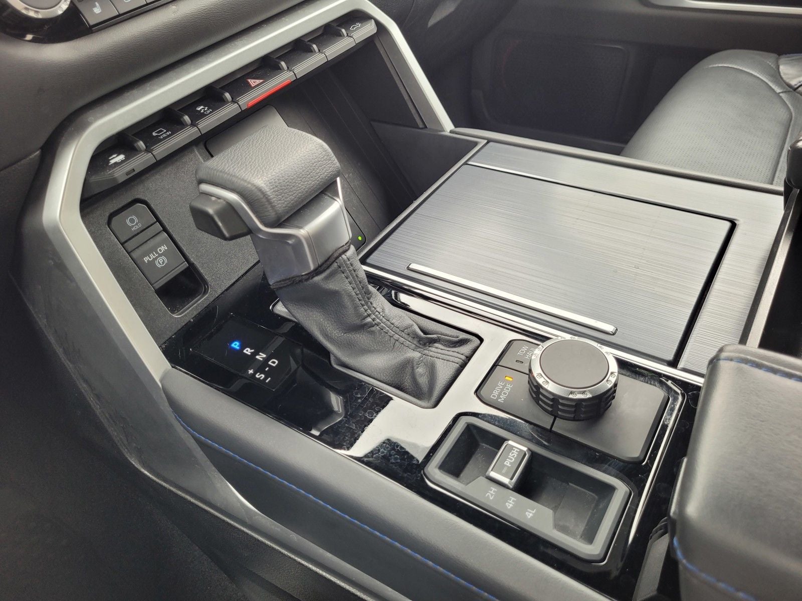 2025 Toyota Tundra Platinum