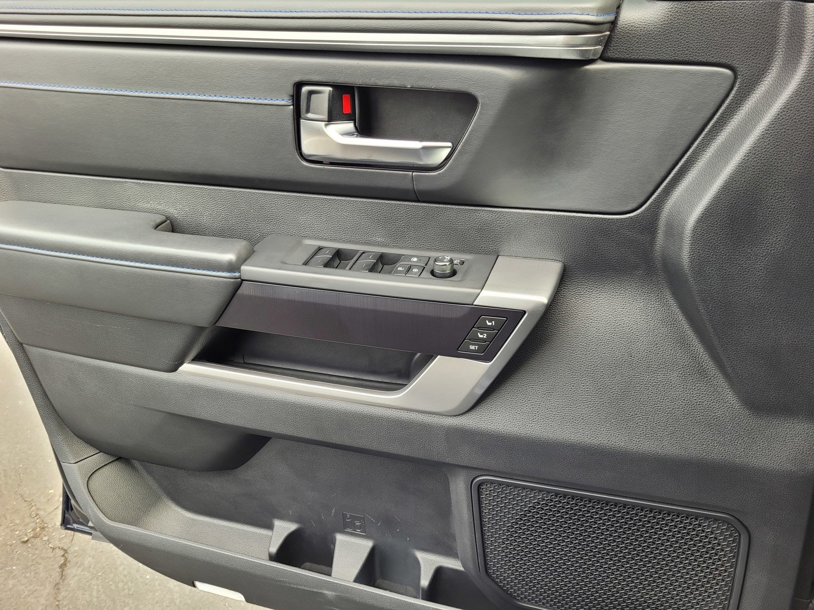 2022 Toyota Tundra Platinum