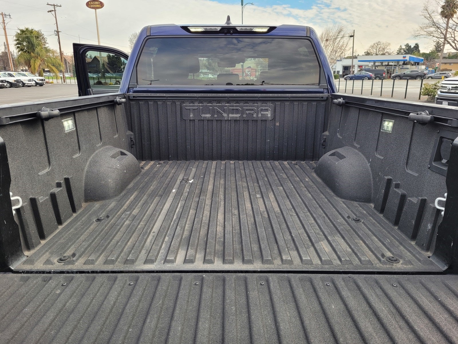 2022 Toyota Tundra Platinum