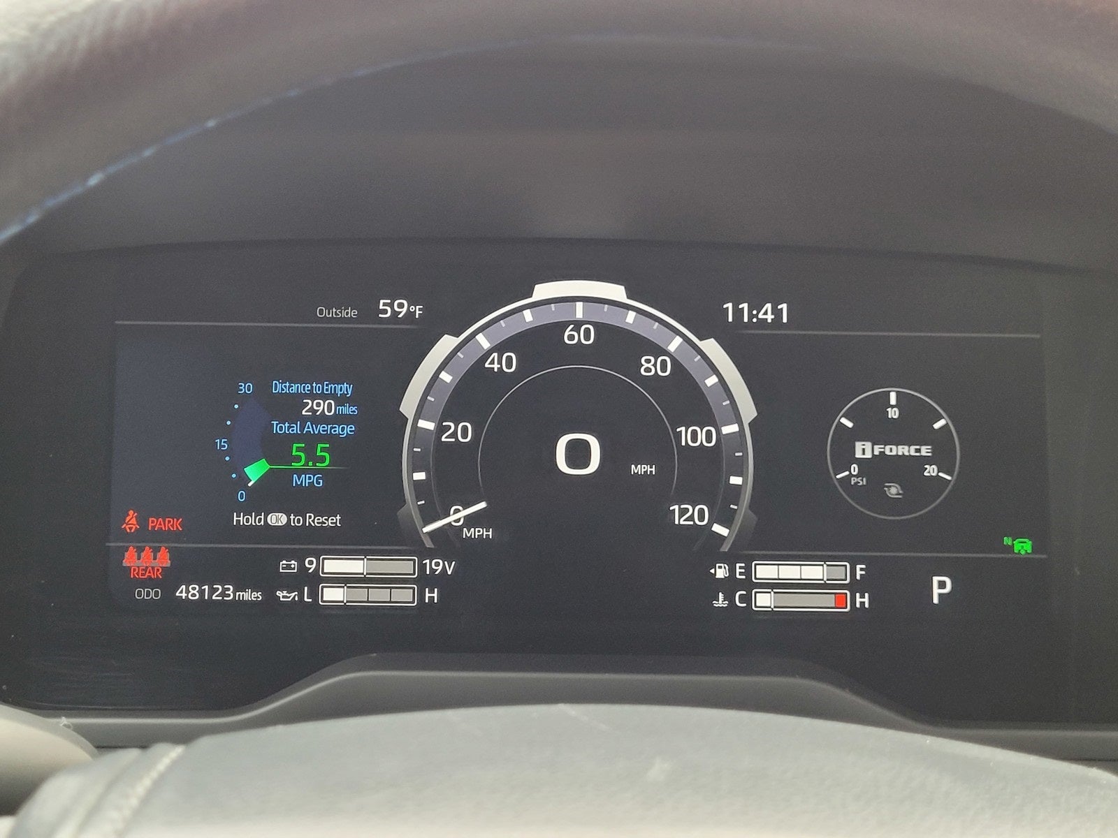 2022 Toyota Tundra Platinum