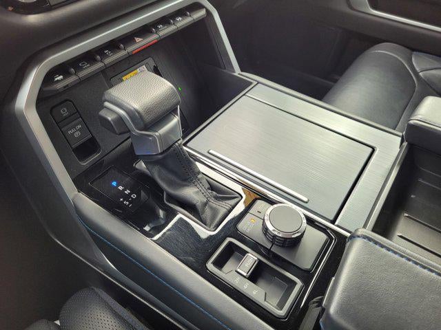 2022 Toyota Tundra Platinum