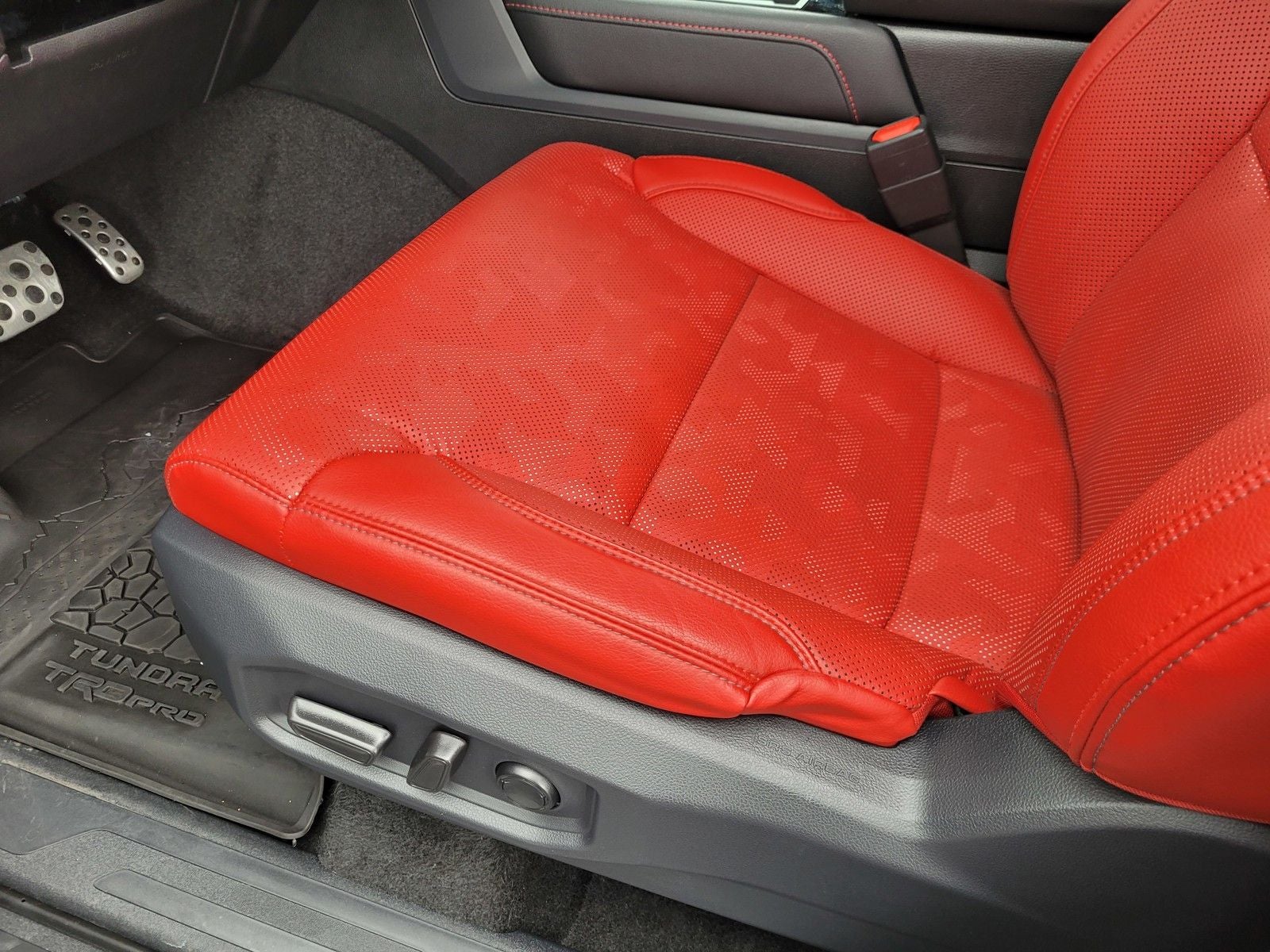 2025 Toyota Tundra Hybrid TRD Pro