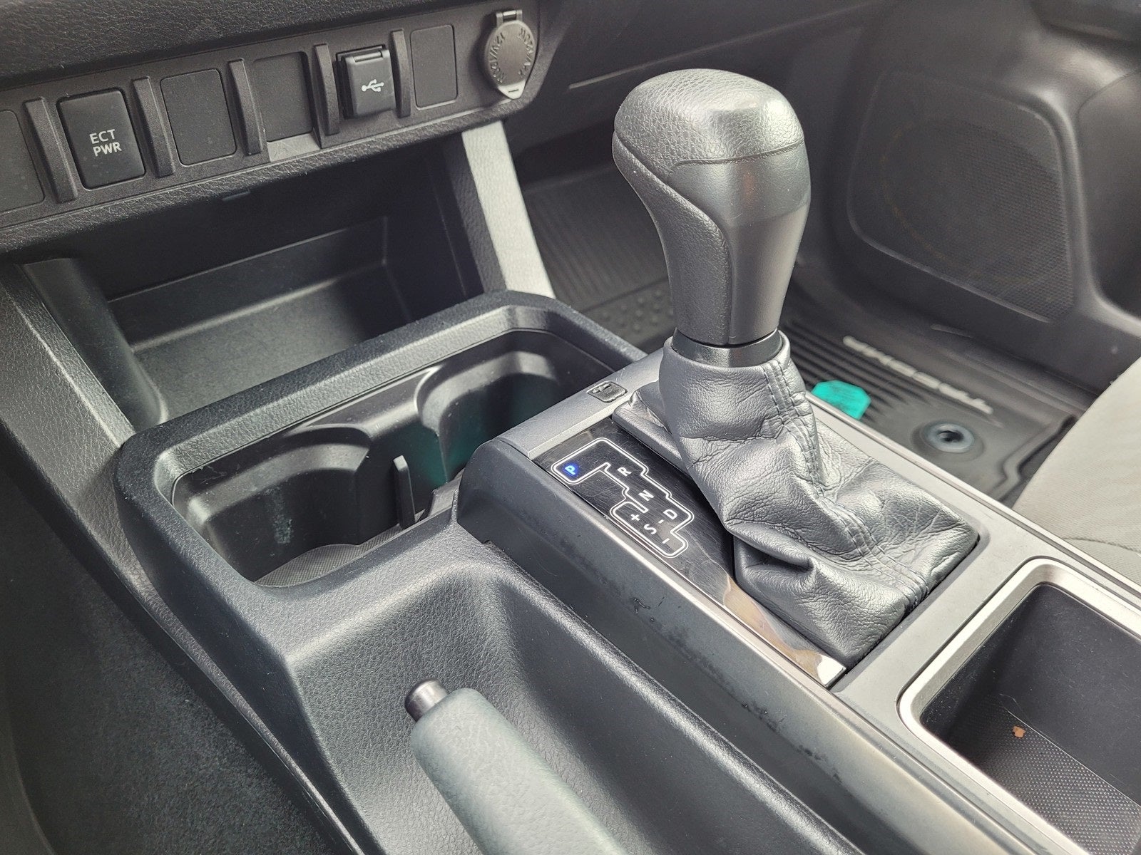 2020 Toyota Tacoma SR