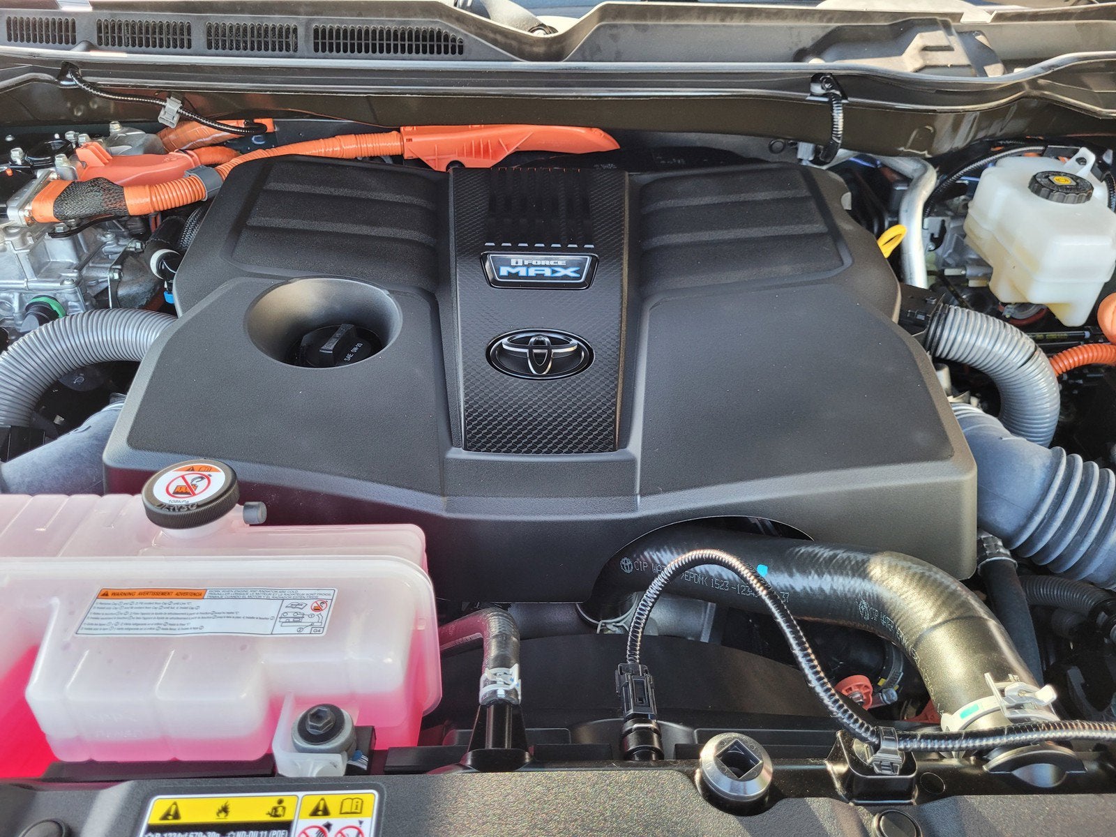 2023 Toyota Tundra Hybrid Capstone