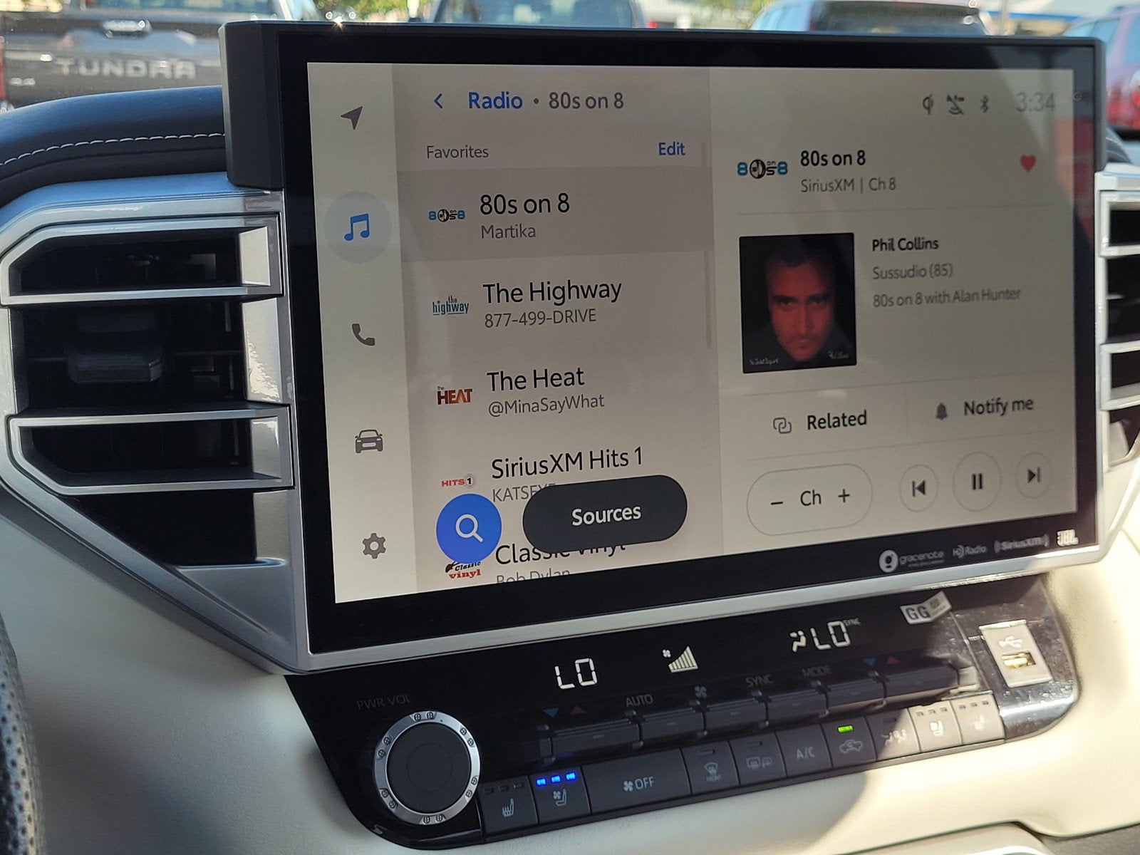 2023 Toyota Tundra Hybrid Capstone