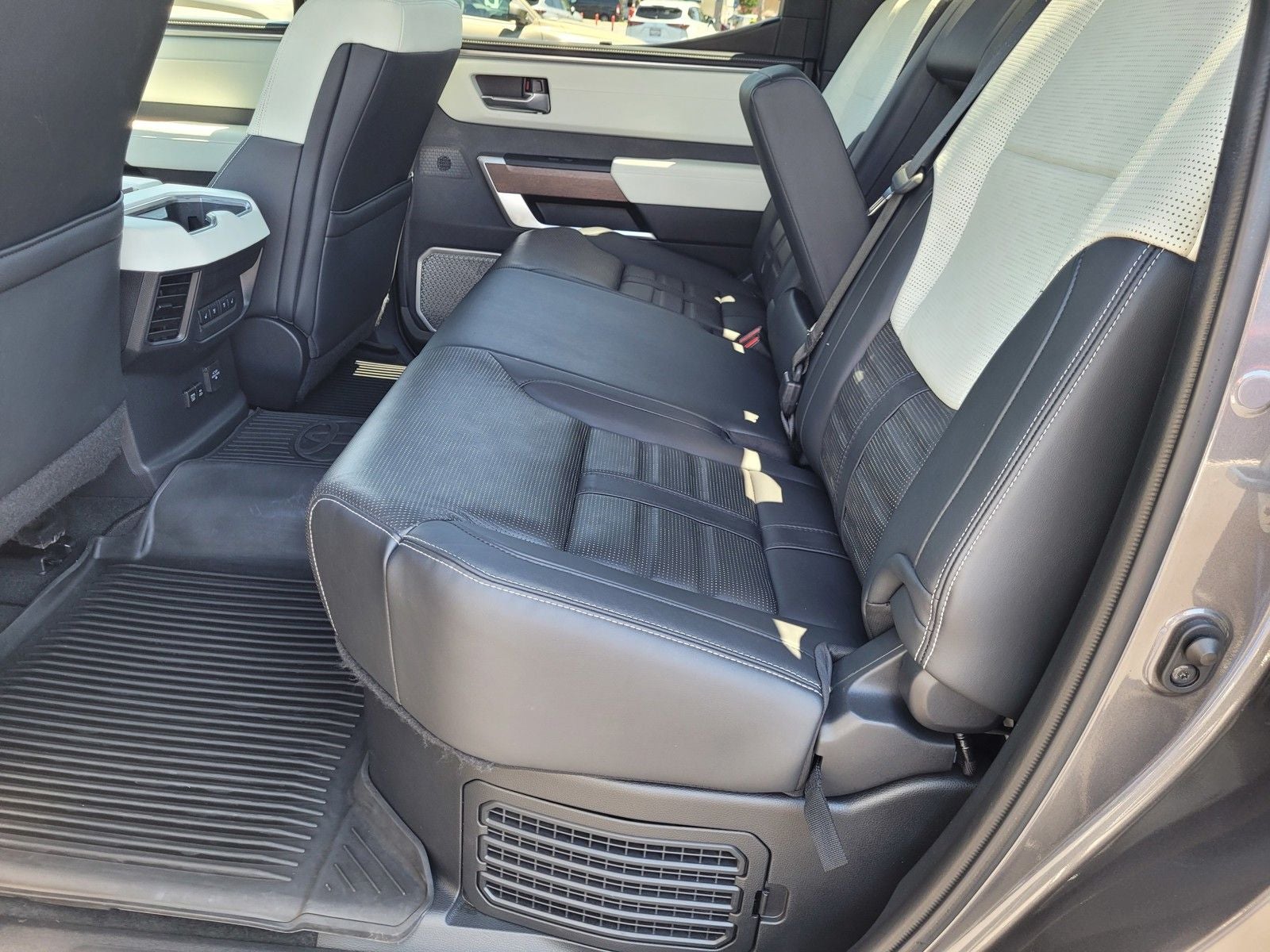 2023 Toyota Tundra Hybrid Capstone