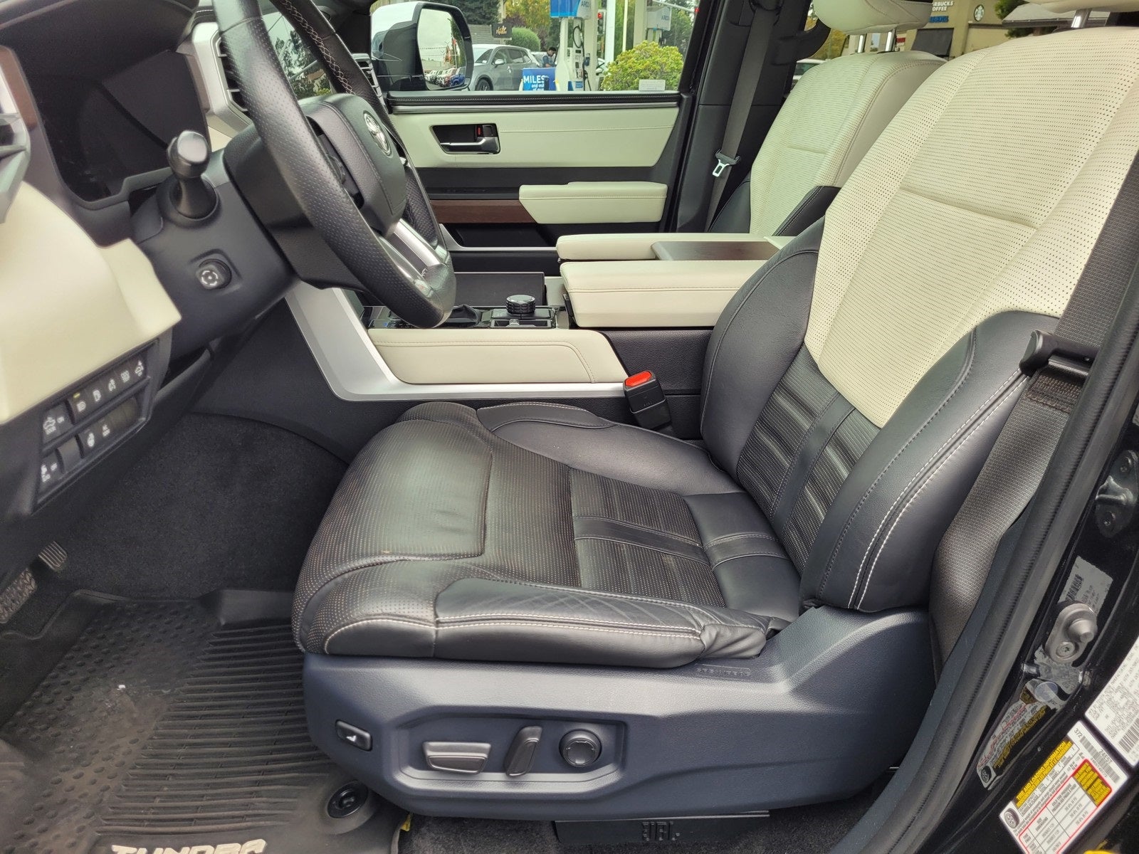 2022 Toyota Tundra Hybrid Capstone