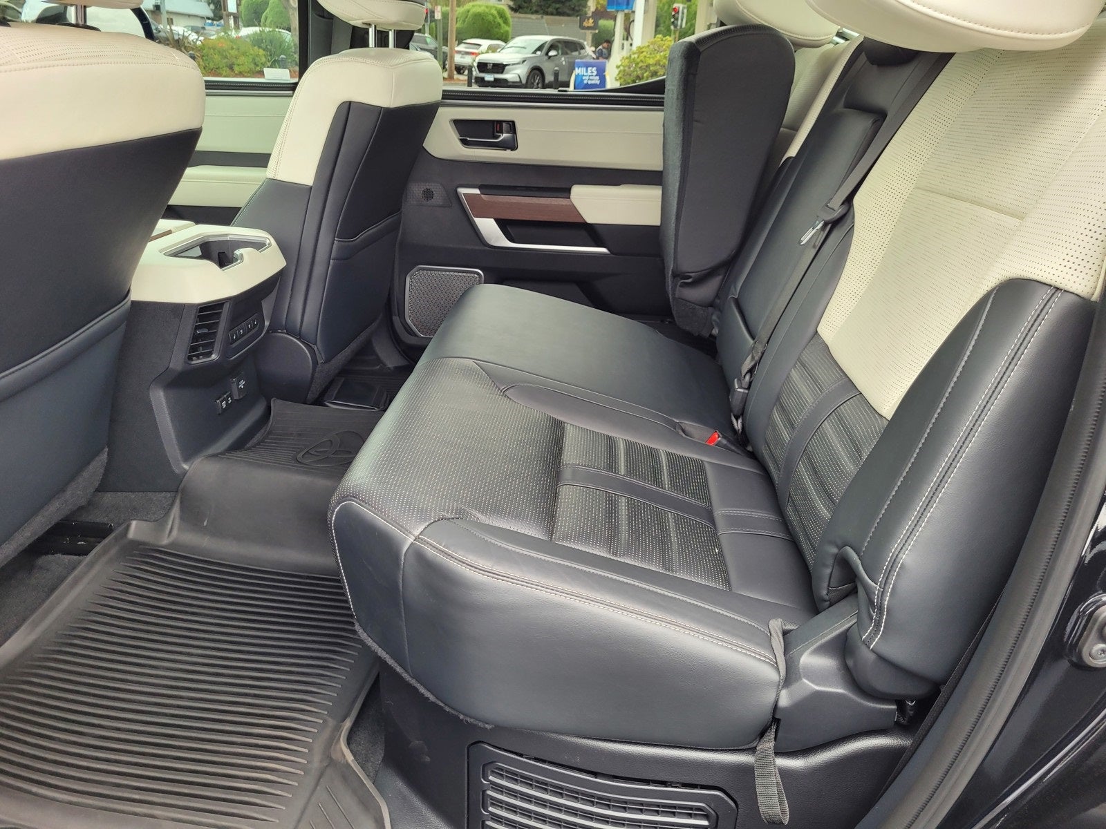 2022 Toyota Tundra Hybrid Capstone