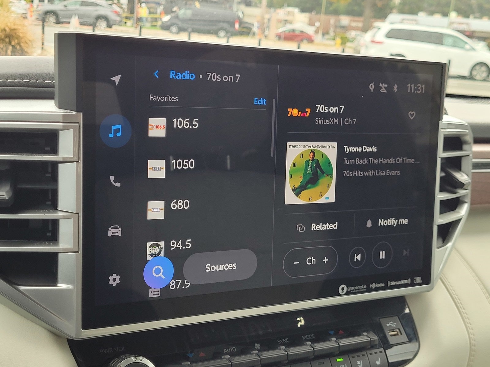 2022 Toyota Tundra Hybrid Capstone