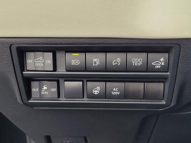 2022 Toyota Tundra Hybrid Capstone