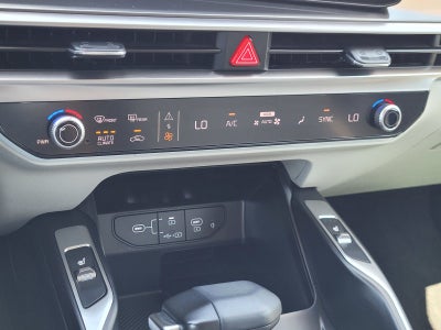 2025 Kia Sorento X-Line EX
