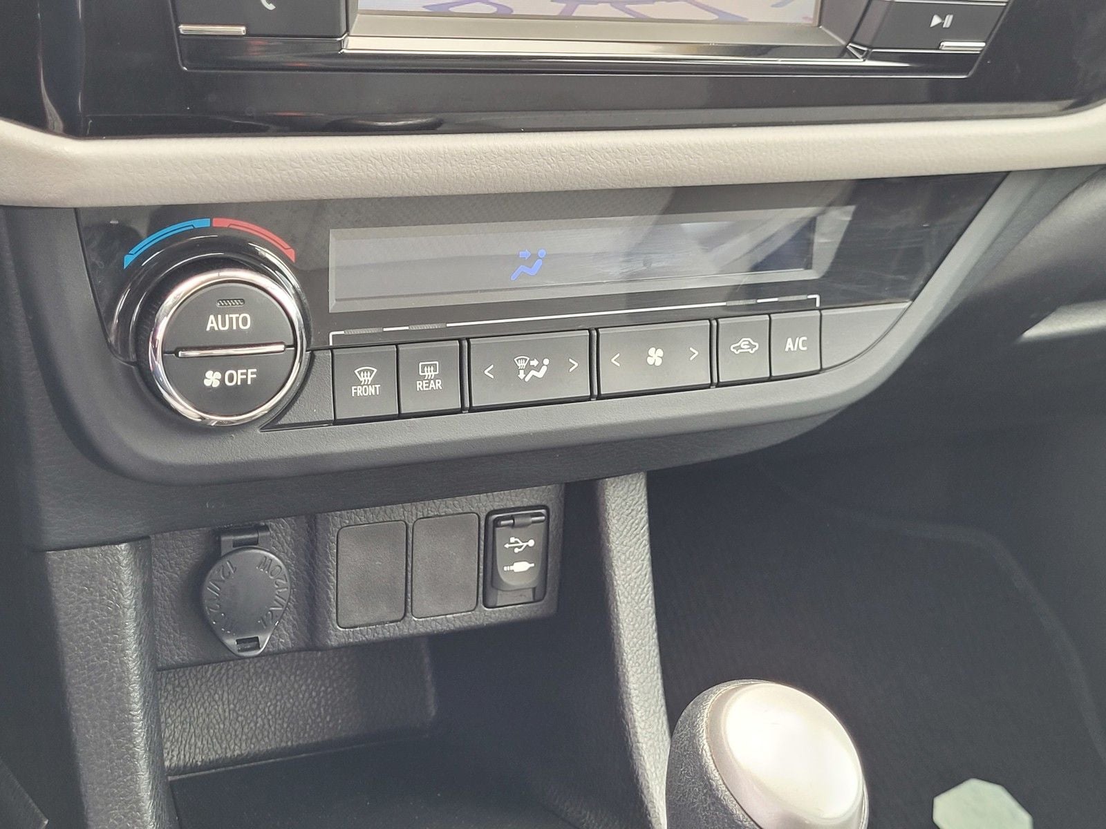 2016 Toyota Corolla LE Plus