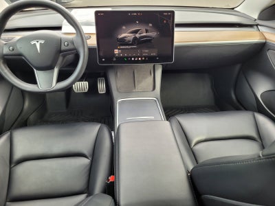 2023 Tesla Model 3 Performance