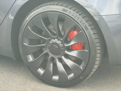 2023 Tesla Model 3 Performance