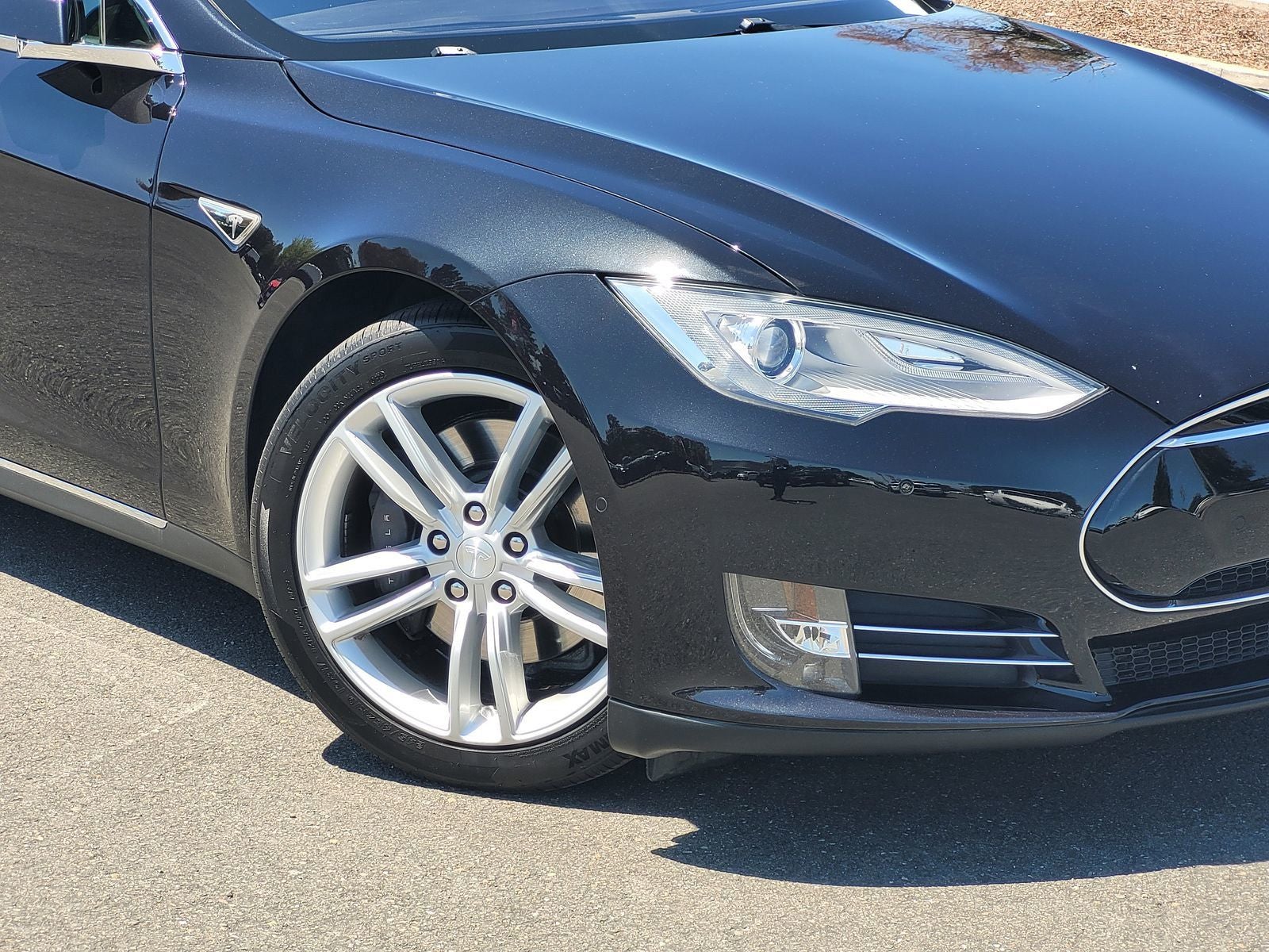 2015 Tesla Model S 85D