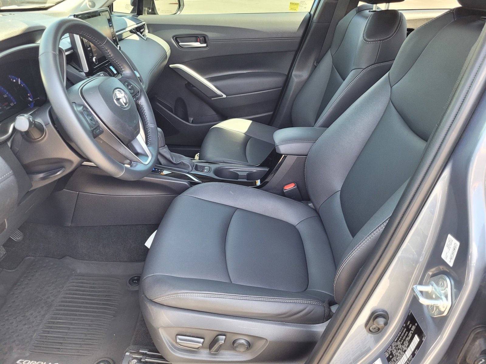 2022 Toyota Corolla Cross XLE