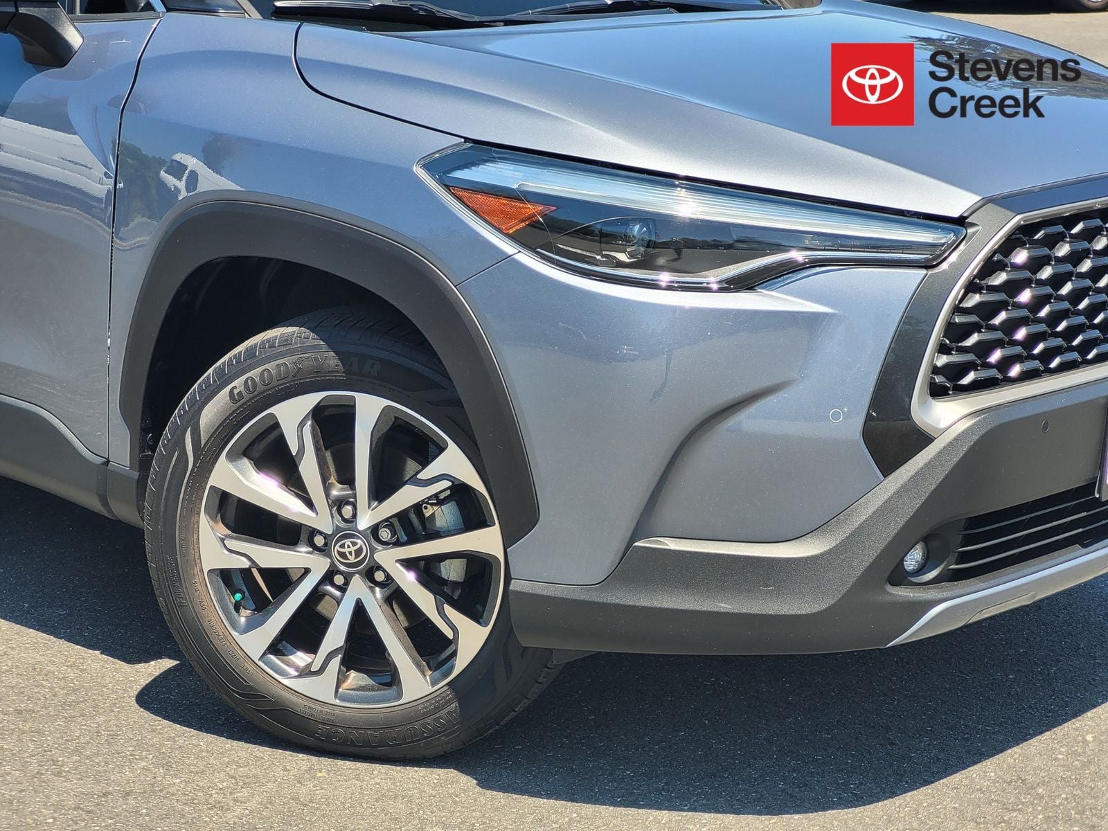 2022 Toyota Corolla Cross XLE