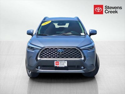 2022 Toyota Corolla Cross XLE
