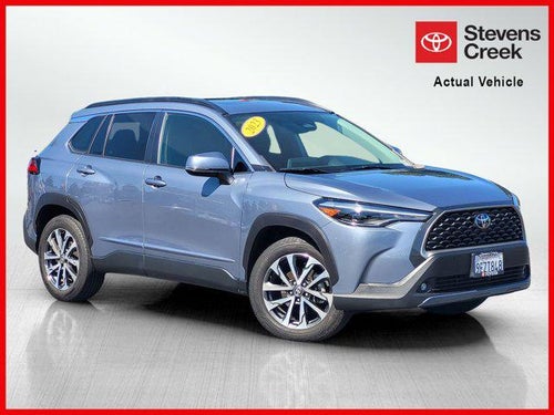 2023 Toyota Corolla Cross XLE