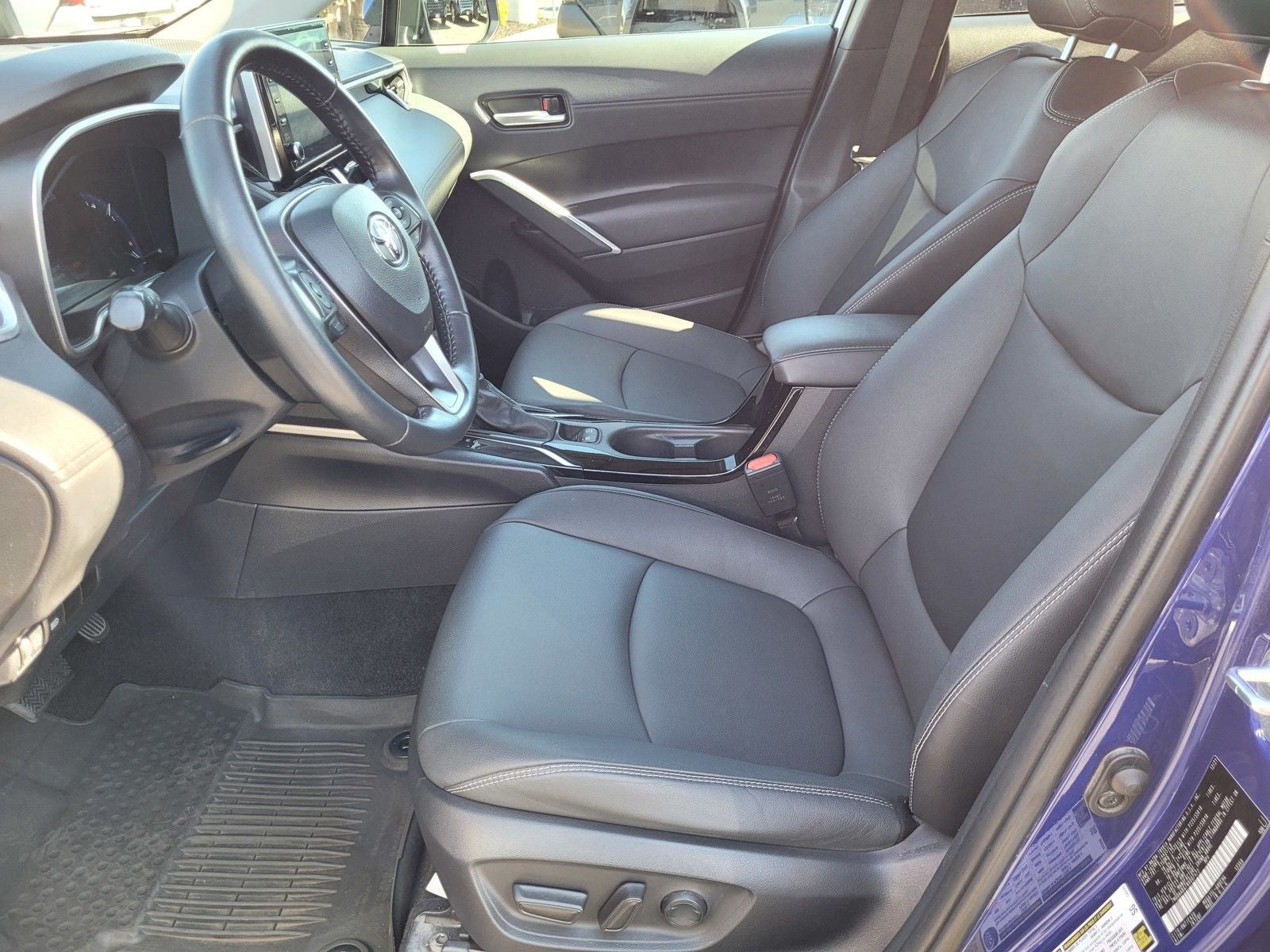 2022 Toyota Corolla Cross XLE