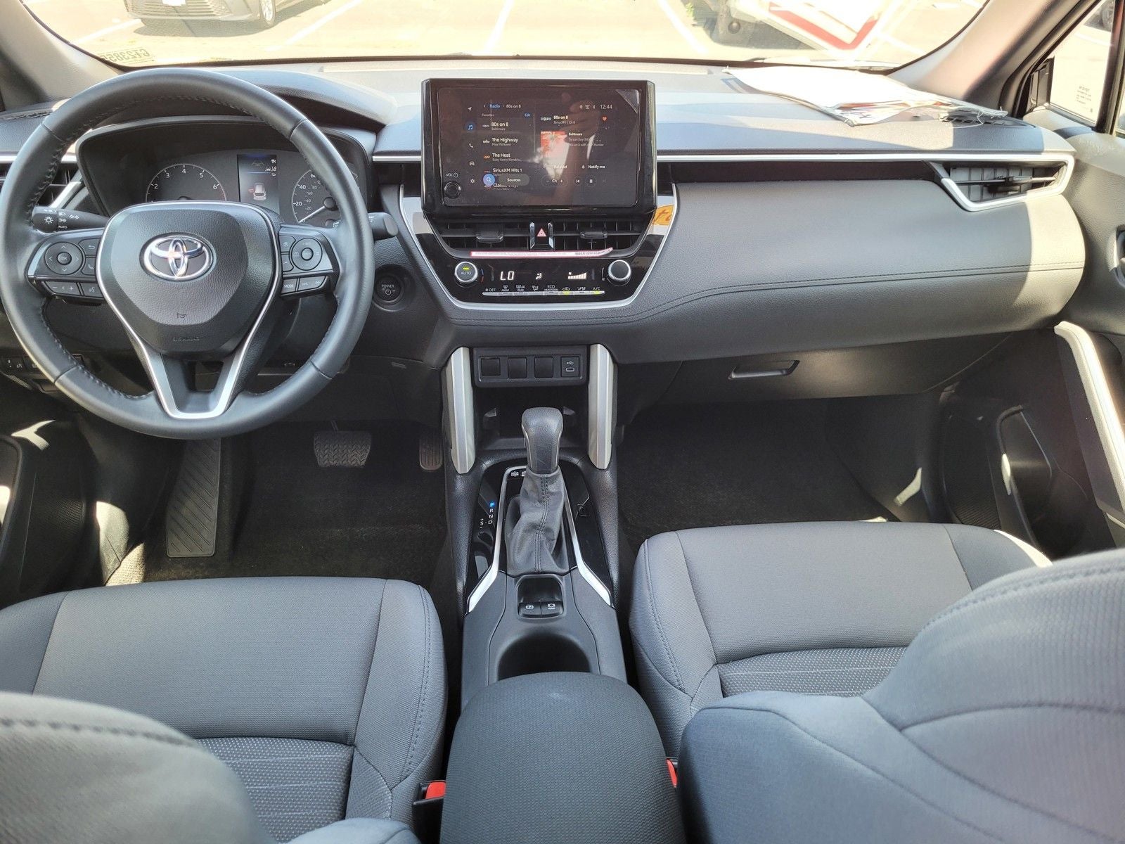 2024 Toyota Corolla Cross Hybrid SE