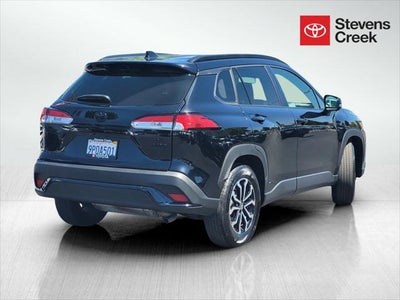 2024 Toyota Corolla Cross Hybrid SE