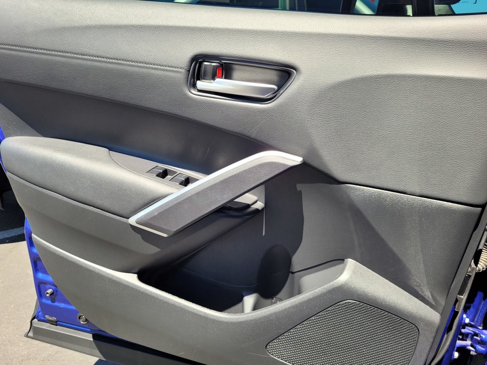 2024 Toyota Corolla Cross Hybrid XSE