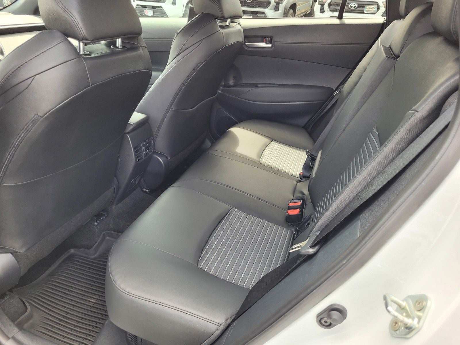 2024 Toyota Corolla Cross Hybrid XSE