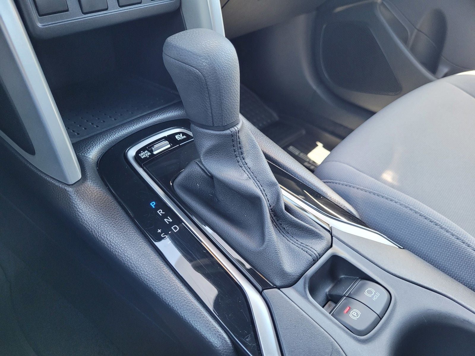 2025 Toyota Corolla Cross Hybrid S
