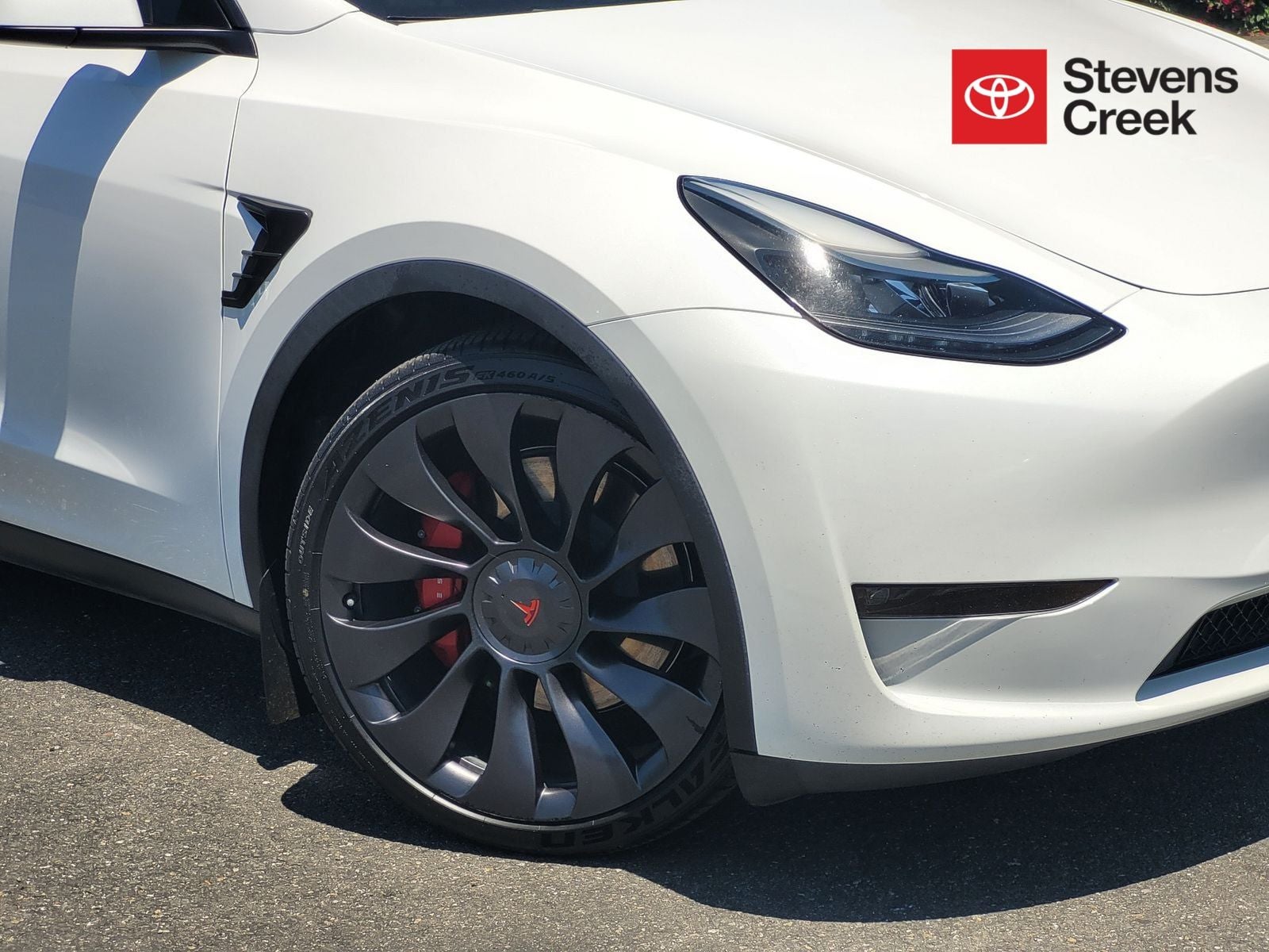 2023 Tesla Model Y Performance
