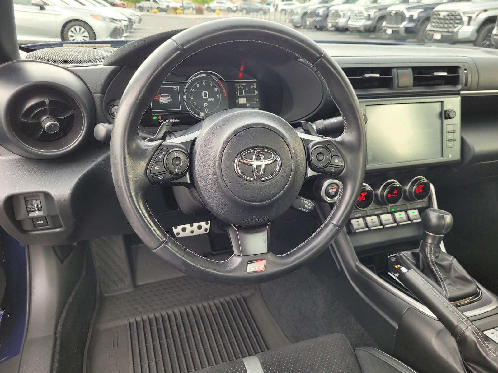 2025 Toyota GR86 Premium