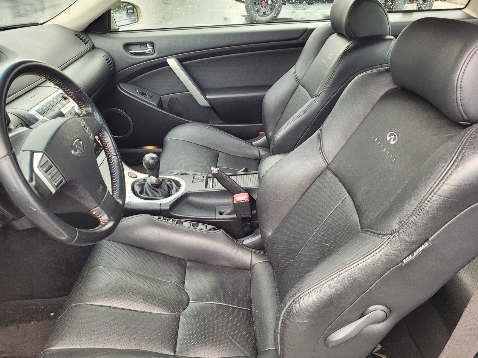 2005 INFINITI G35 Base