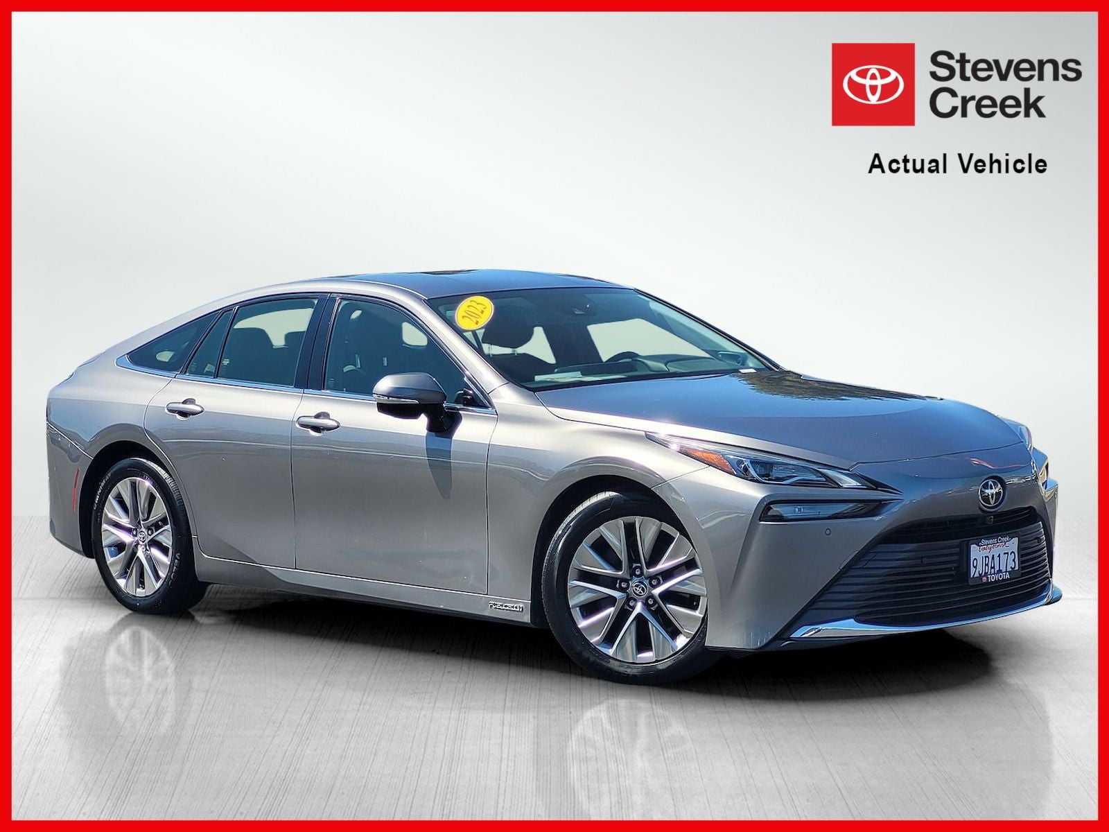2023 Toyota Mirai XLE
