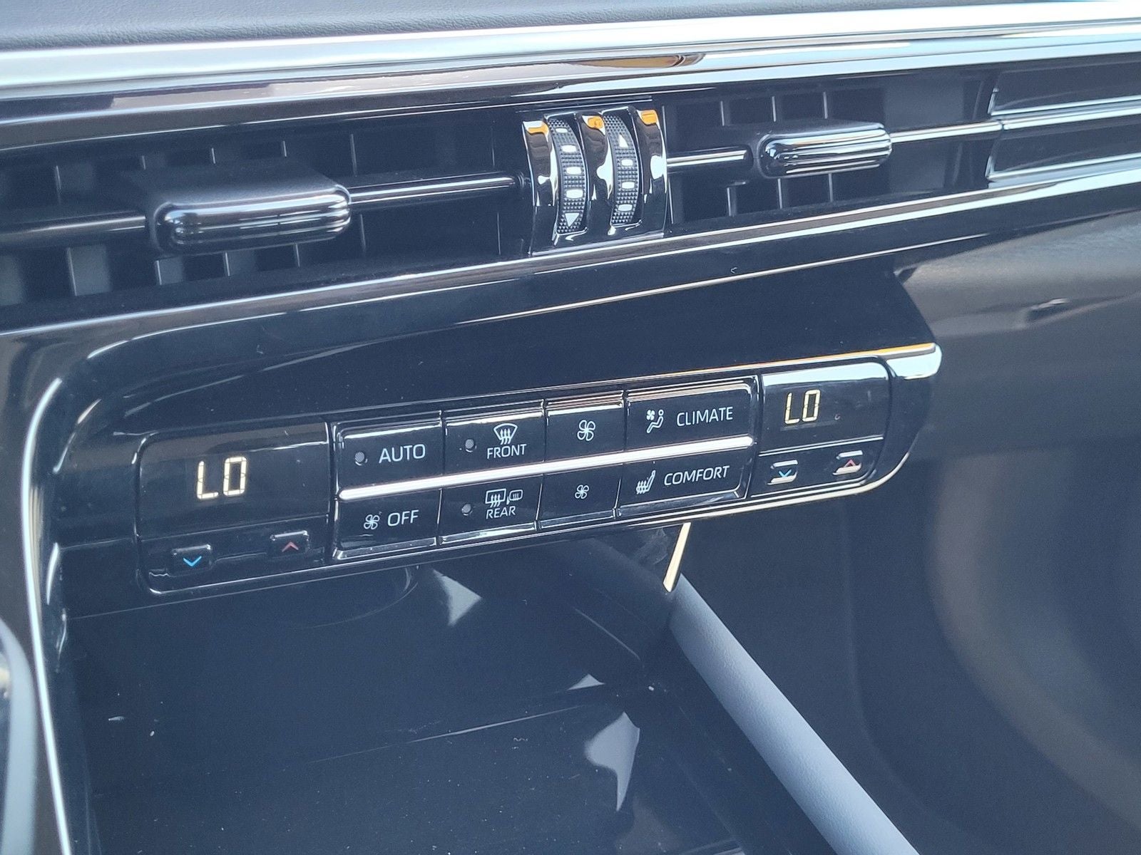 2023 Toyota Mirai XLE