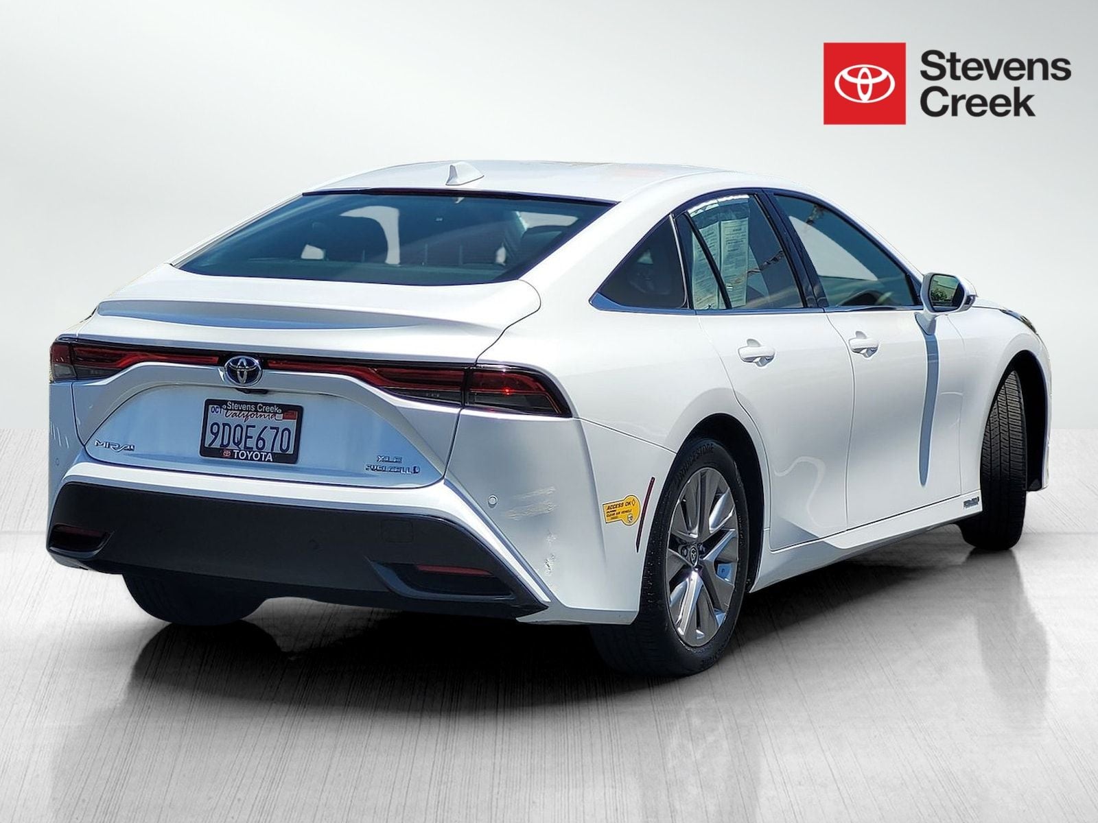 2022 Toyota Mirai XLE