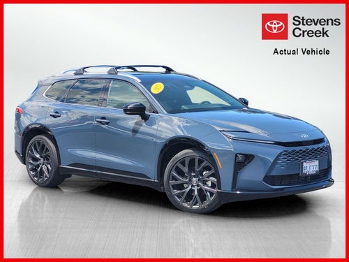 2025 Toyota Crown Signia Limited