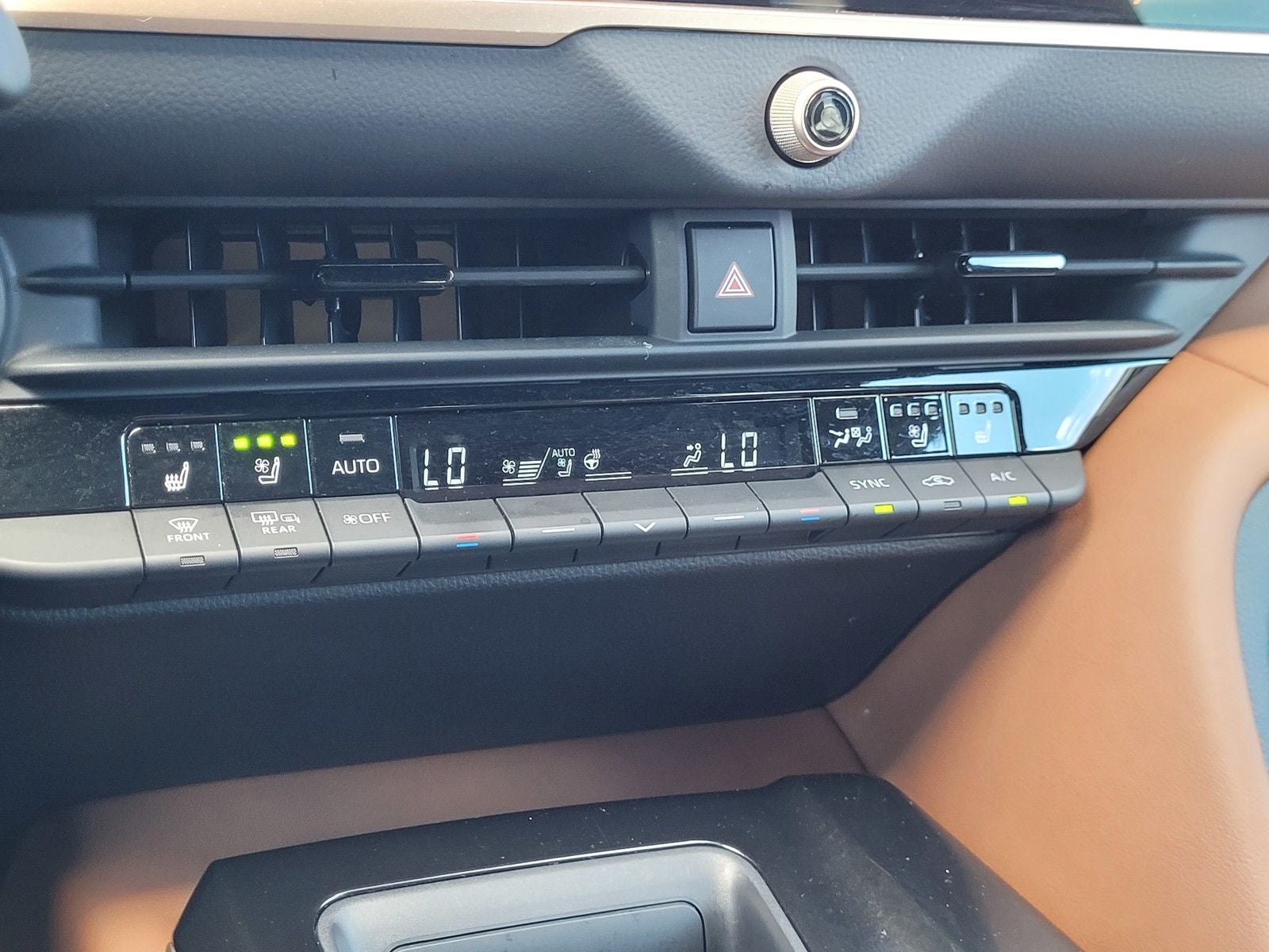 2025 Toyota Crown Signia Limited