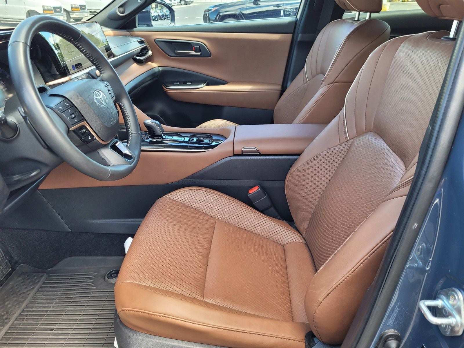 2025 Toyota Crown Signia Limited