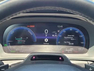 2025 Toyota Crown Signia Limited