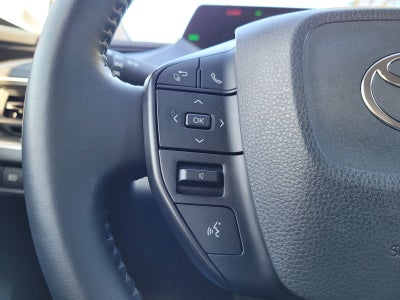2025 Toyota Prius LE
