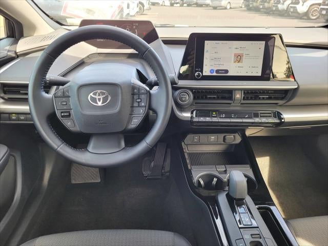 2025 Toyota Prius LE