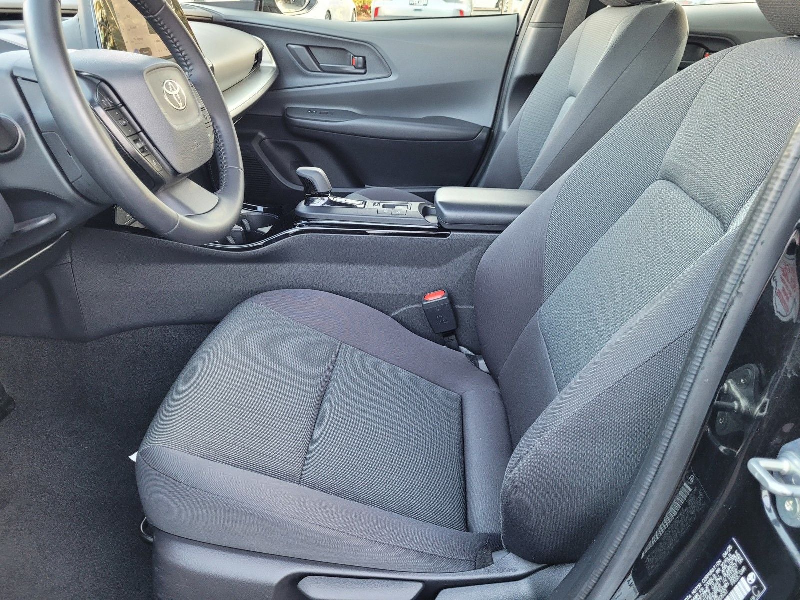 2025 Toyota Prius LE