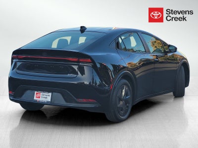 2025 Toyota Prius LE