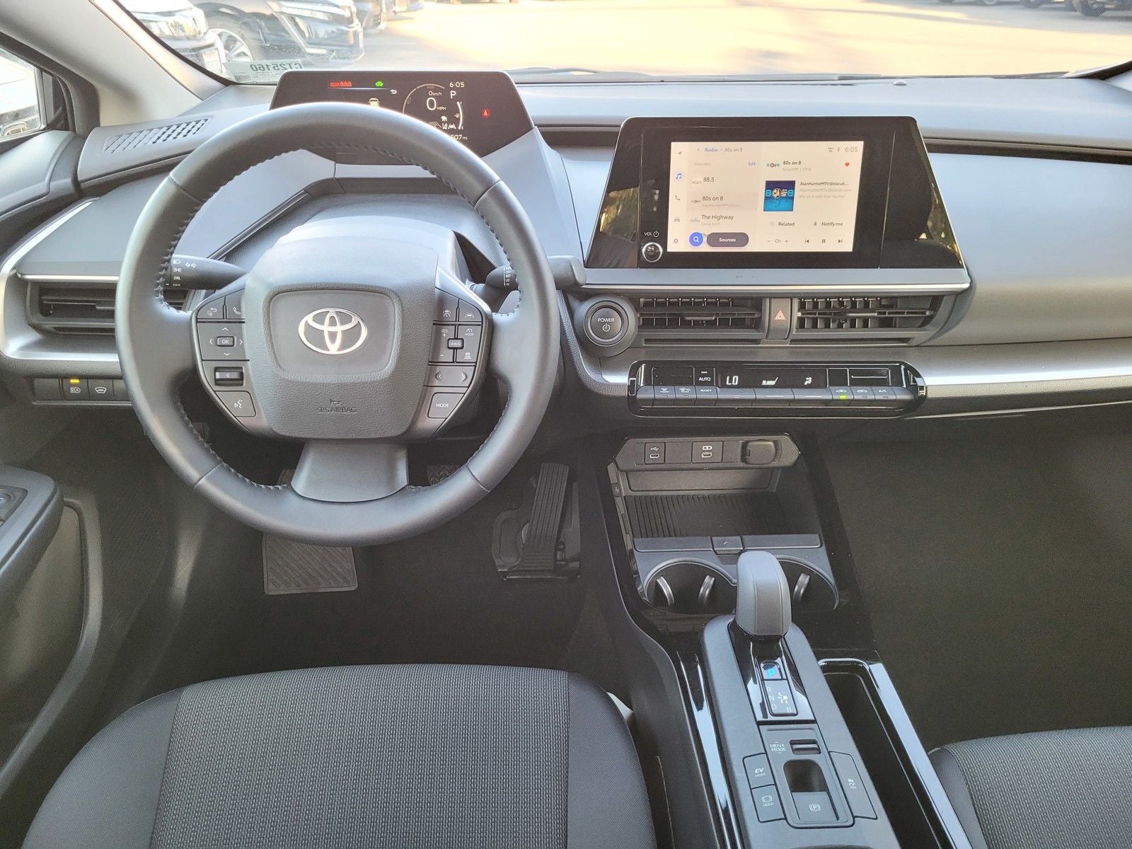 2025 Toyota Prius LE
